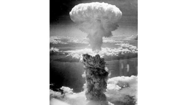 W 1954 Rosja wypróbowała bombę nuklearną na zamieszkałym terenie.